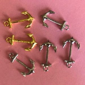 PENDANTS CHARMS LIKS CONNECTORS CLASPS FINDINGS